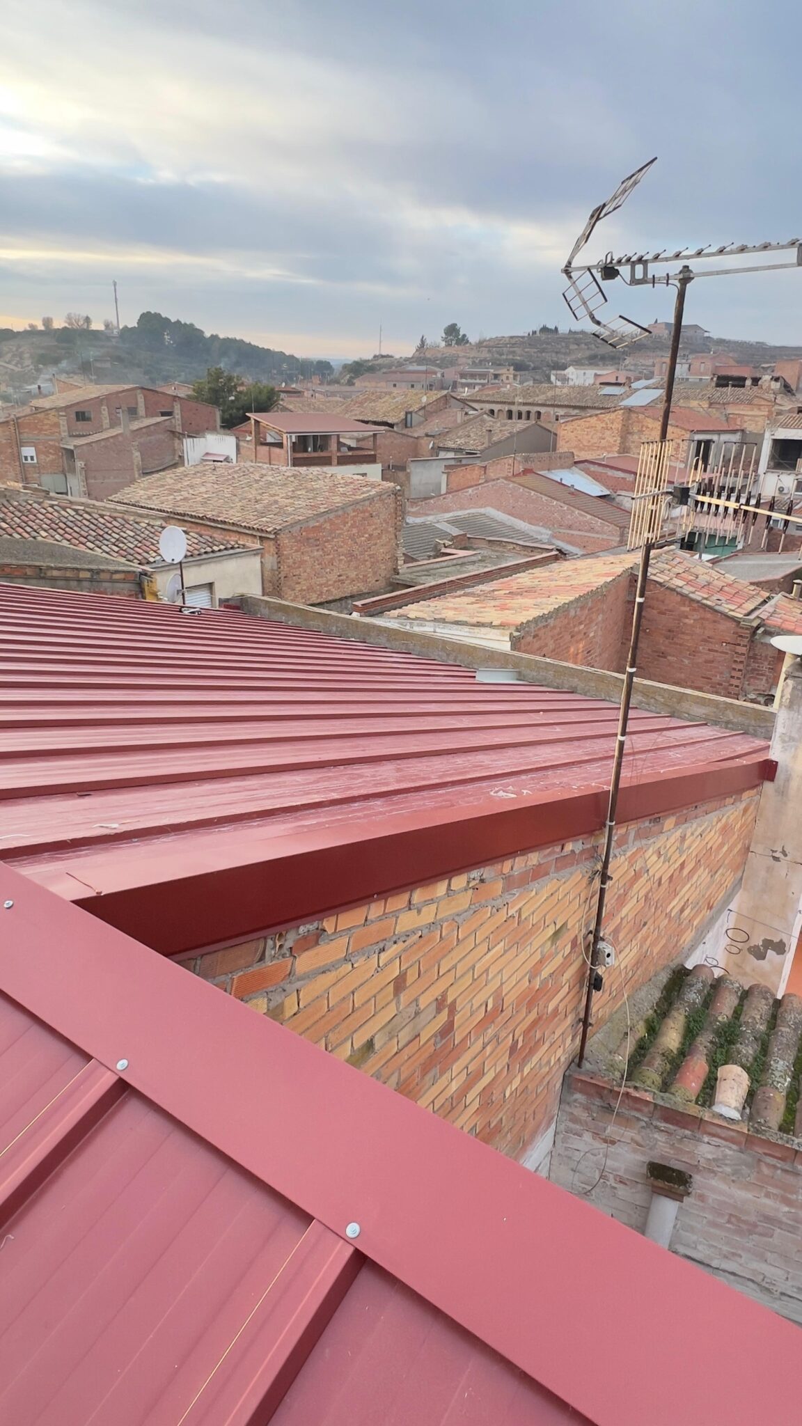 what is sandwich panel